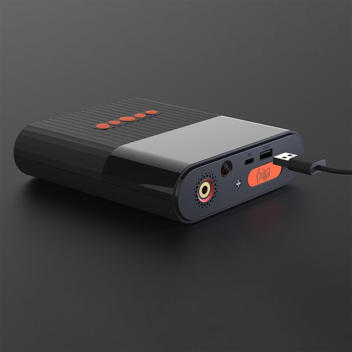 Actual product image 4smarts Starter Powerbank PitStop+ (8800 mAh, 10.60 W, 32 Wh)