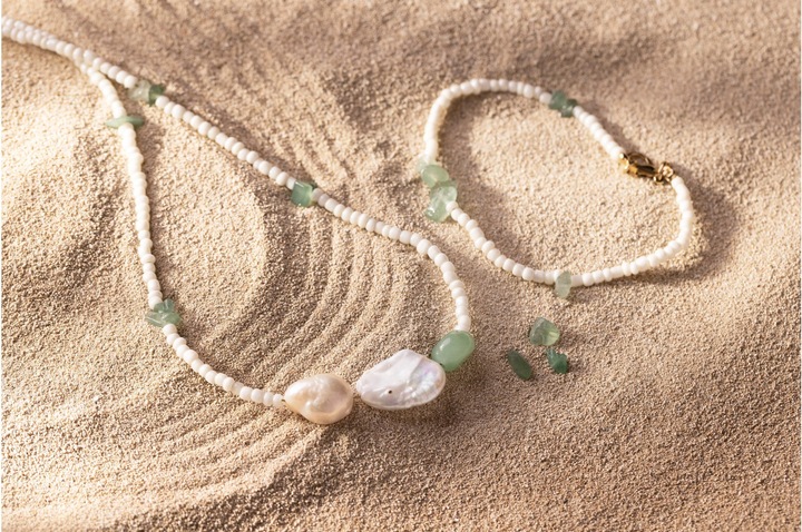 Actual product image Creativ Company Jewellery crafting set necklace and bracelet made from aventurine quartz