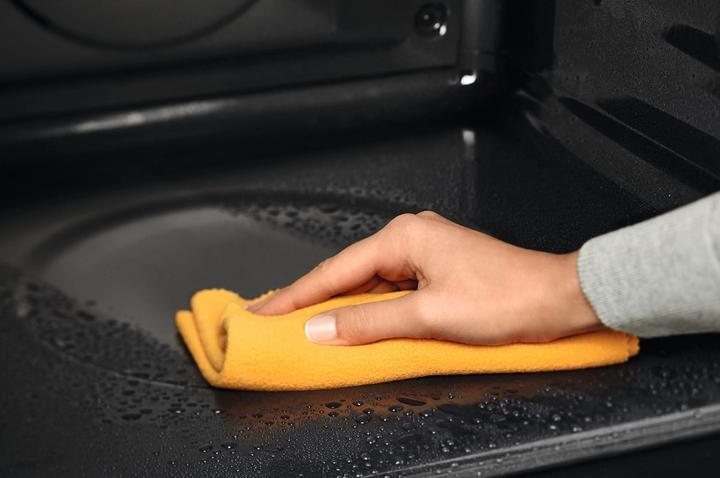 Image du produit Electrolux EOF3H40BW