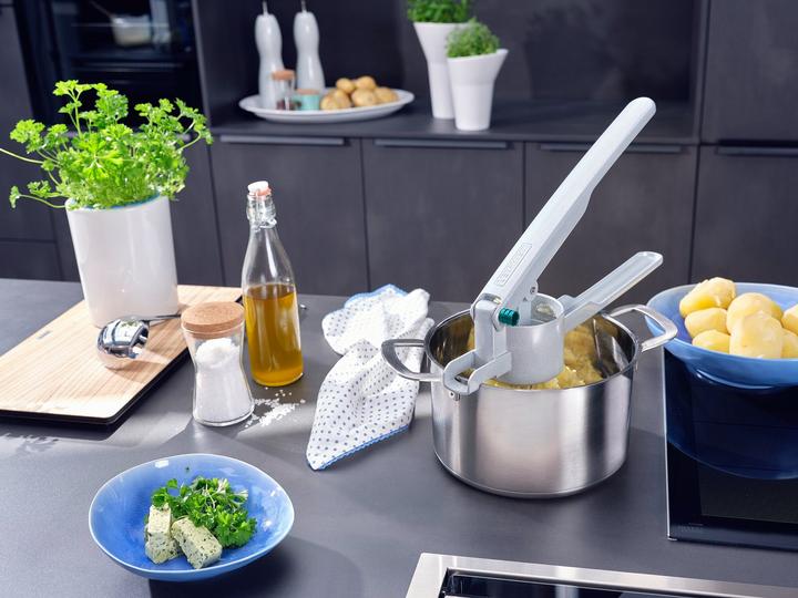 Actual product image Leifheit Potato ricer