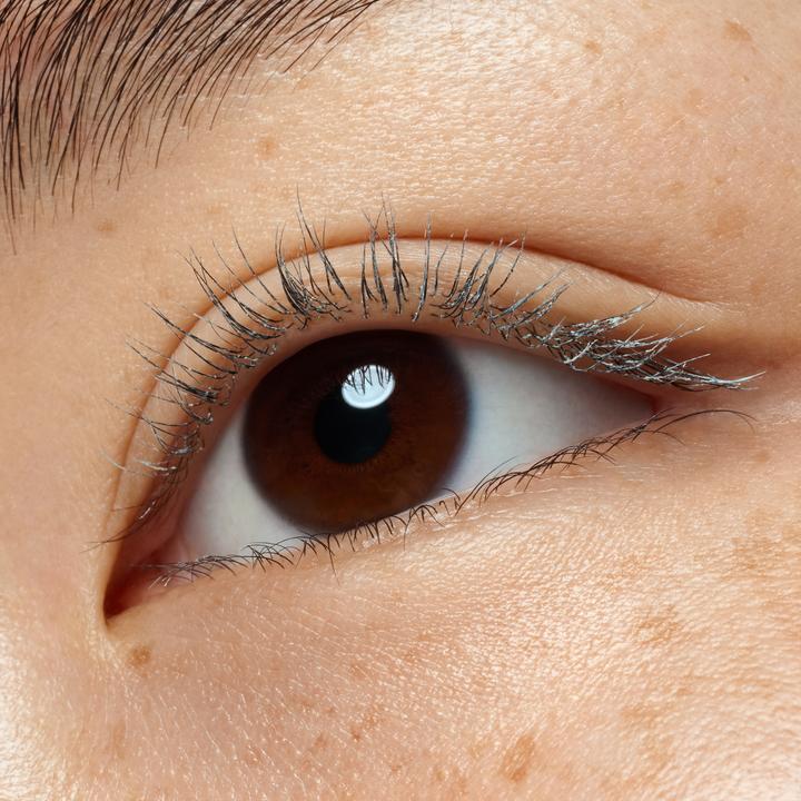 Actual product image essence Lash Princess (Transparent)