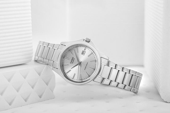 Image du produit Casio LTP-1183A-7A (Montre analogique, 25 mm)