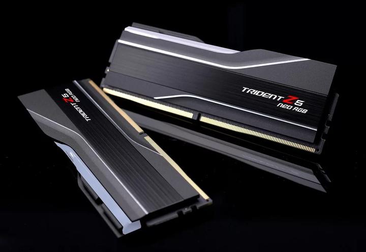 Immagine prodotto G.Skill DIMM 256 GB DDR5-6000 (4x 64 GB) Quad-Kit (nero, F5-6000J3644D64GX4-TZ5NR, TZ5 Neo, AMD EXPO) (4 x 64GB, 6000 MHz, RAM DDR5, DIMM)