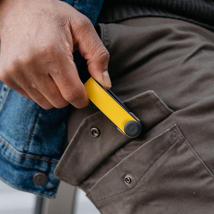 Image du produit Orbitkey Porte-clés en cuir hybride - Jaune solaire