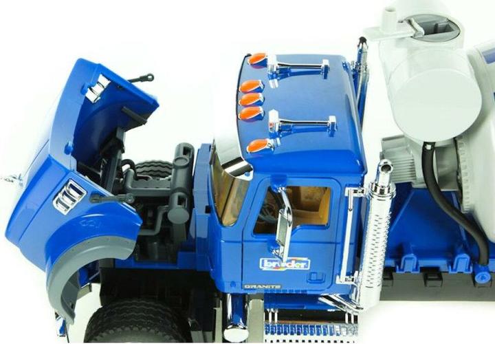 Produktbild Bruder Mack Granite Betonmisch-LKW