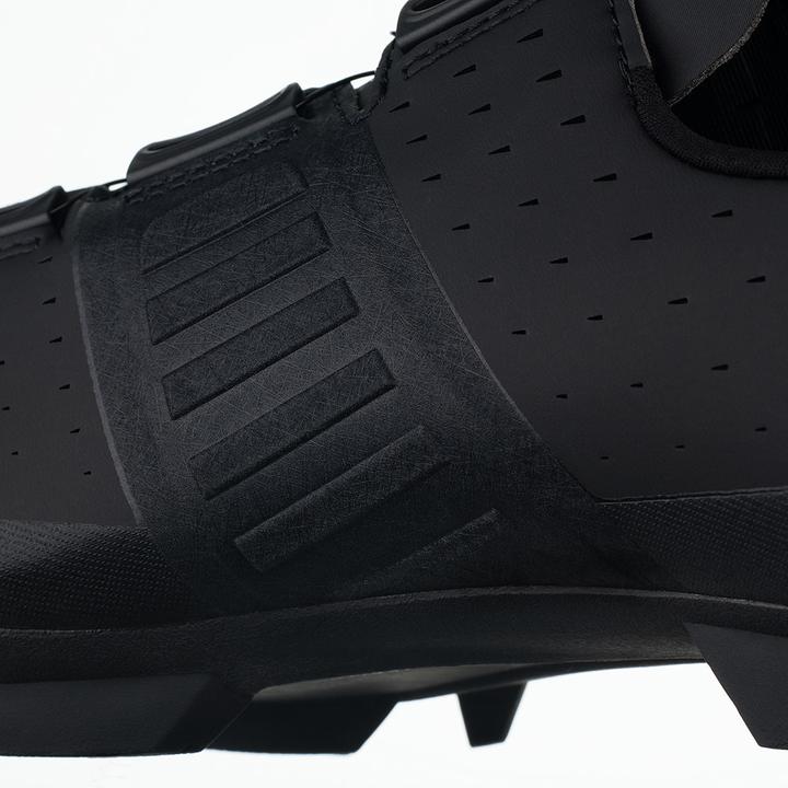 Immagine prodotto Fizik Scarpe Vento Overcurve X3 MTB (46)