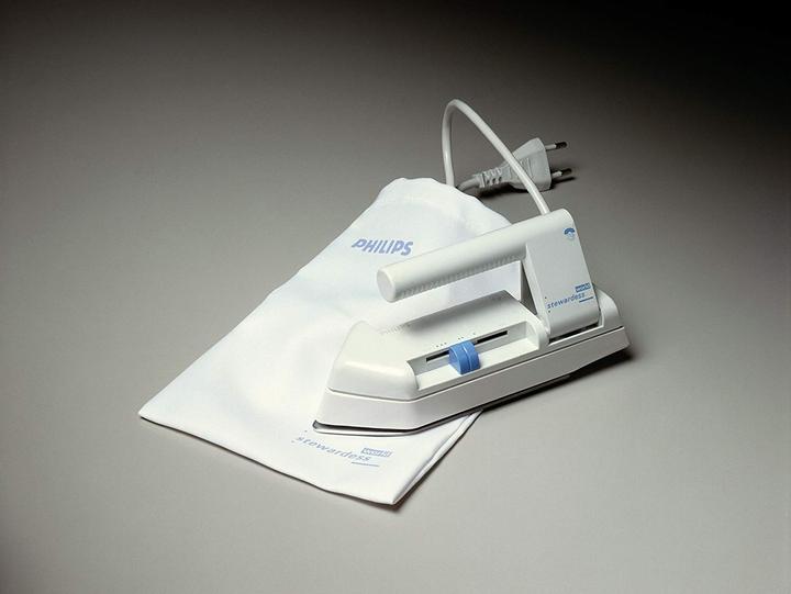 Actual product image Philips HD1301/02 Dry Iron