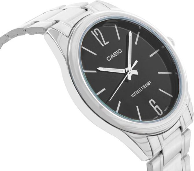 Actual product image Casio MTP-V005D-1B (Analogue wristwatch, 40 mm)