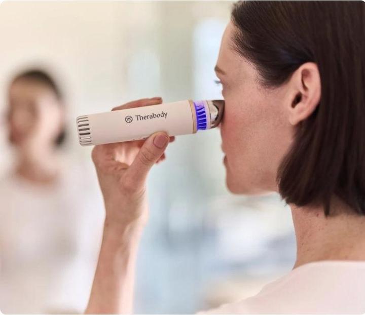 Produktbild Therabody Theraface Depuffing Wand