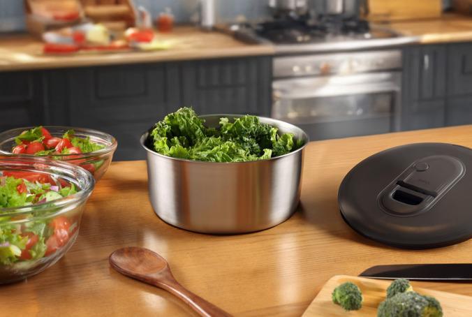 Actual product image Zyliss Easy Spin salad spinner