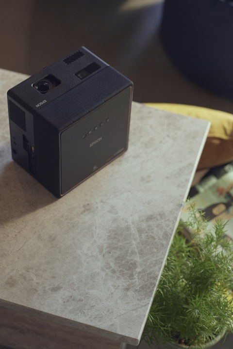 Immagine prodotto Epson EF-12 (Full HD, 1000 lm, 1:1)