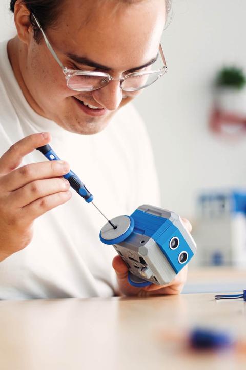 Actual product image HP Otto Robot Starter Creative Kit