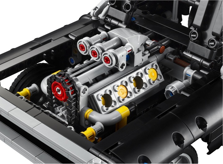 Actual product image LEGO Dom's Dodge Charger (42111, LEGO Technic)
