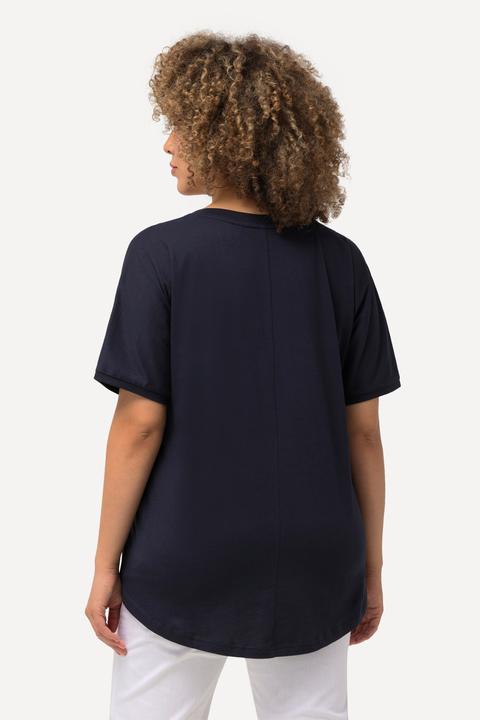 Actual product image Ulla Popken Photo Graphic Short Sleeve Scoop Neck Tee (56)