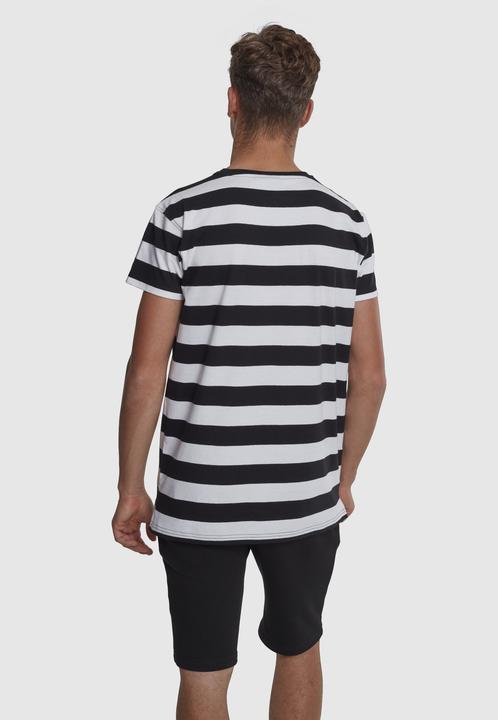 Actual product image Urban Classics tee (M)