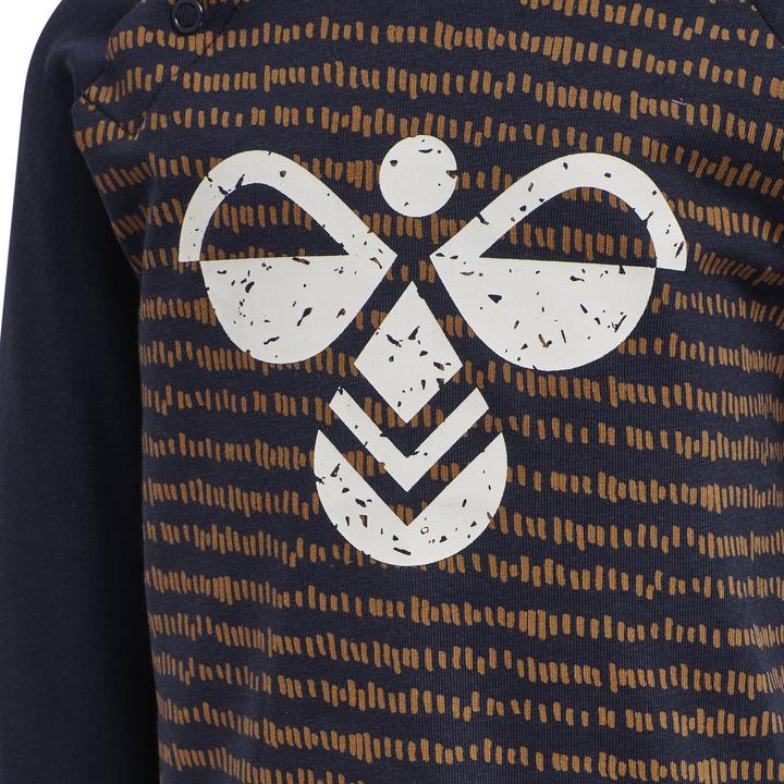 Actual product image hummel Hmlbuster T-Shirt L/S (68)