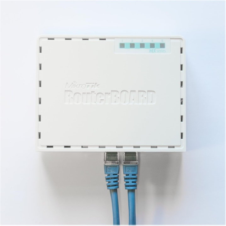 Produktbild MikroTik Rb750gr3 Hex