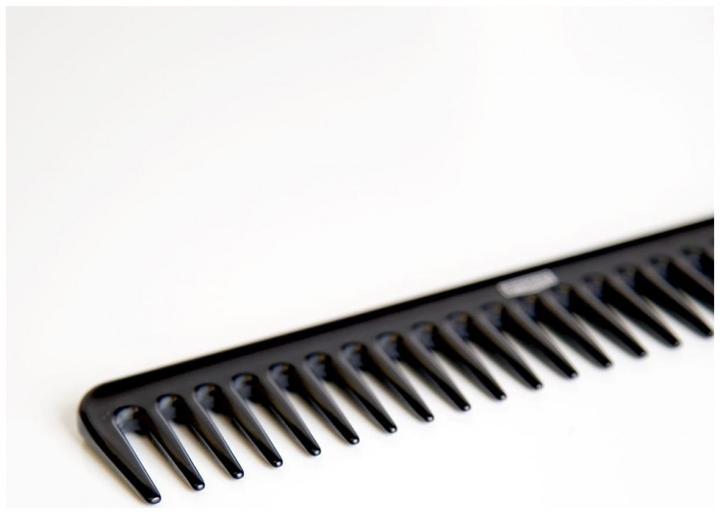 Image du produit Uppercut Deluxe CB11 Rake Comb