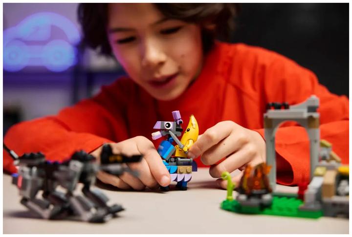 Produktbild LEGO Das Lager von Schali und der Zündkerzenkünstlerin (LEGO Fortnite)