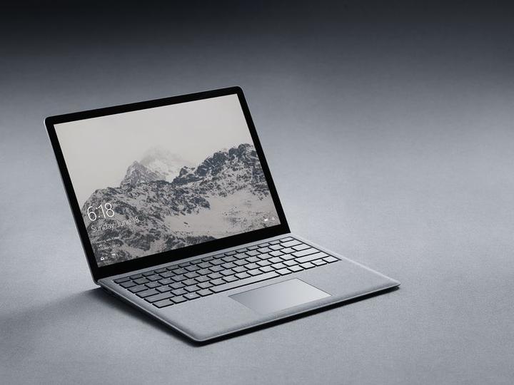 Produktbild Microsoft Surface Laptop (13.50", Intel Core i5-7200U, 8 GB, 128 GB, CH)