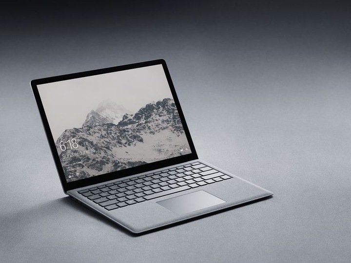 Produktbild Microsoft Surface Laptop (13.50", Intel Core i5-7200U, 8 GB, 128 GB, CH)