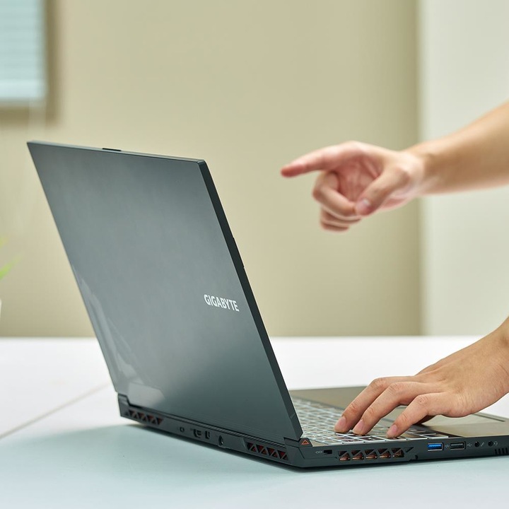 Produktbild Gigabyte G5 (15.60", Intel Core i5-12500H, 16 GB, 512 GB, DE)