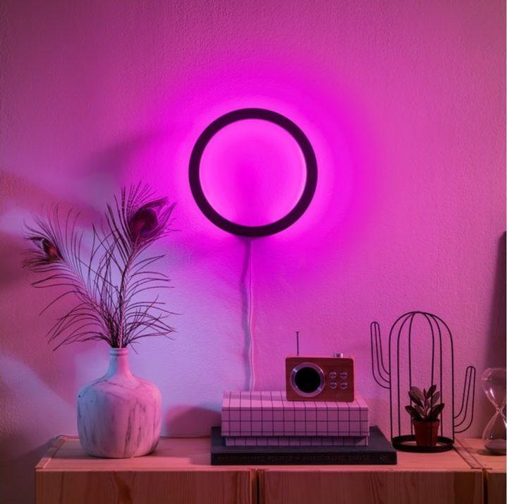 Immagine prodotto Philips Hue Sana Basis BT (1500 lm)