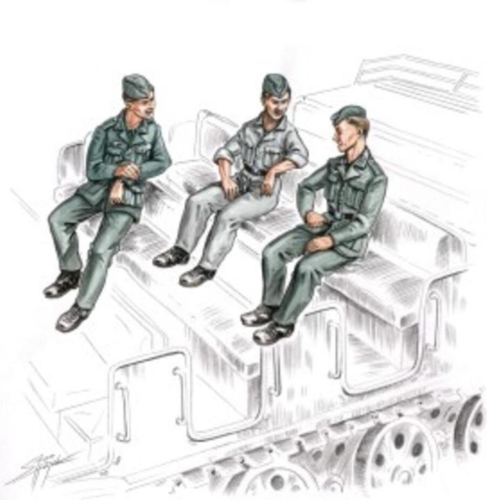 Actual product image CMK German soldiers for Famo