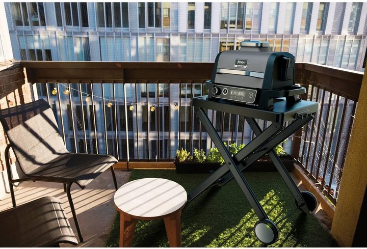 Actual product image Ninja Woodfire Outdoor Grill (2.40 kW)