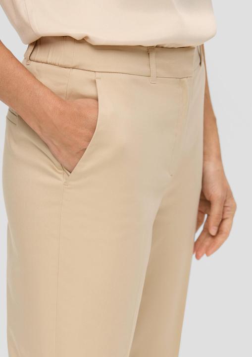 Image du produit S.Oliver Hose Tapered-Leg-Hose aus Baumwollmix mit Bundfalte (40)