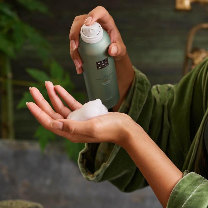 Actual product image Rituals Jing Sleep Serene Foaming Shower Gel (200 ml)