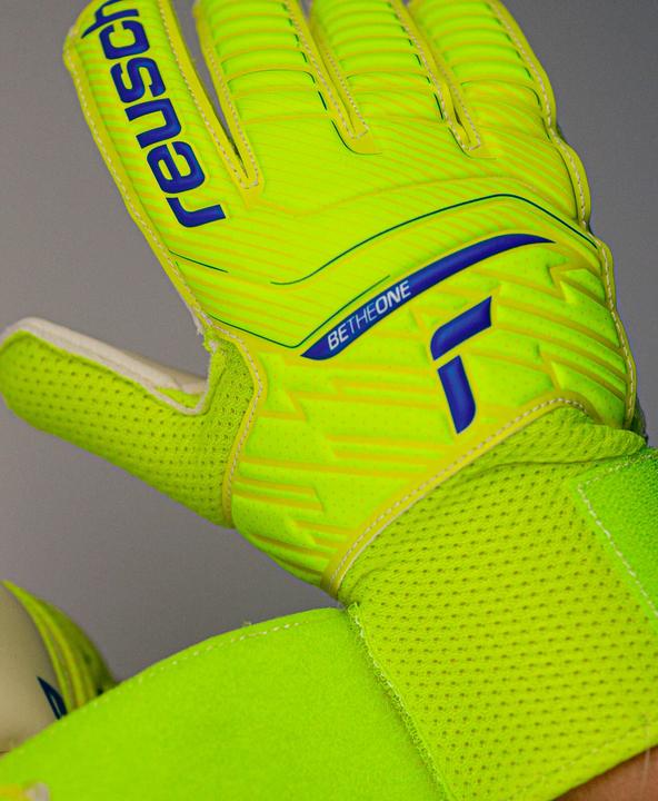 Produktbild Reusch Attrakt Solid Jr. (6)