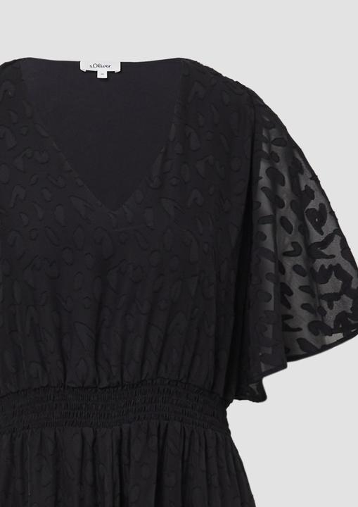 Immagine prodotto S.Oliver Kleid Festliches Maxikleid aus Struktur-Chiffon mit gesmokter Taille (34)