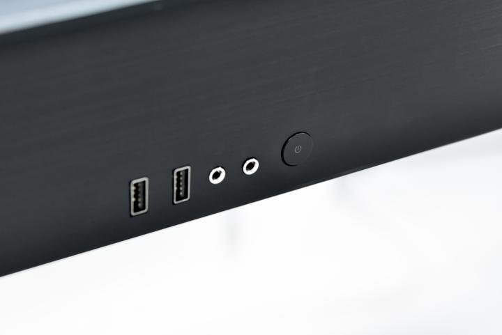 Produktbild Lian-Li DK-05F (ATX, mATX, Mini-ITX, E-ATX)