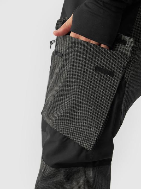 Actual product image 4F Snowboard Bib Trousers (XL)