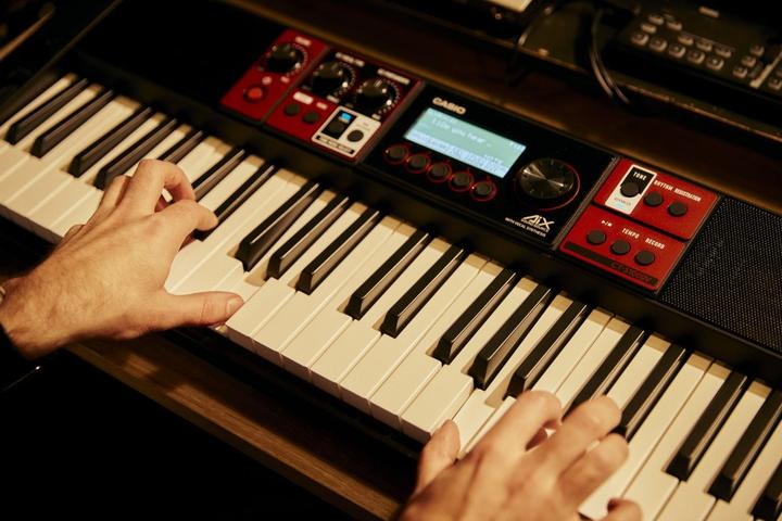 Actual product image Casio Keyboard CT-S1000V (61 Keys)