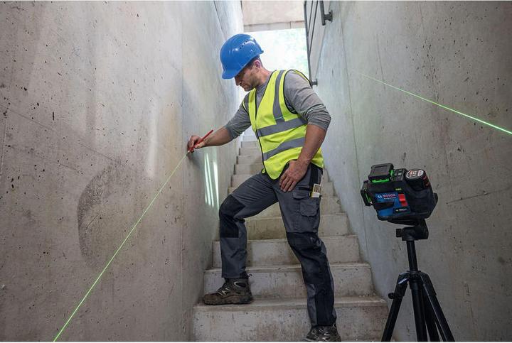 Actual product image Bosch Professional GLL 12V-100-33 CG