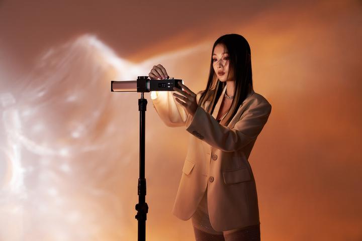Produktbild Zhiyun CINEPEER C100 (Studioleuchte)