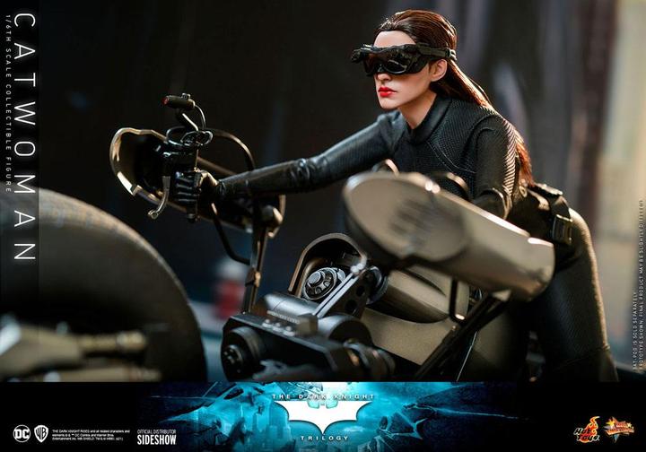 Actual product image Hot Toys The Dark Knight Trilogy figurine Movie Masterpiece 1/6 Catwoman 29 cm