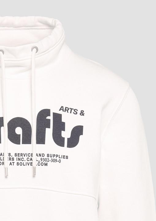 Produktbild S.Oliver Sweatshirt Sweatshirt mit Frontprint und Snood-Kragen (M)