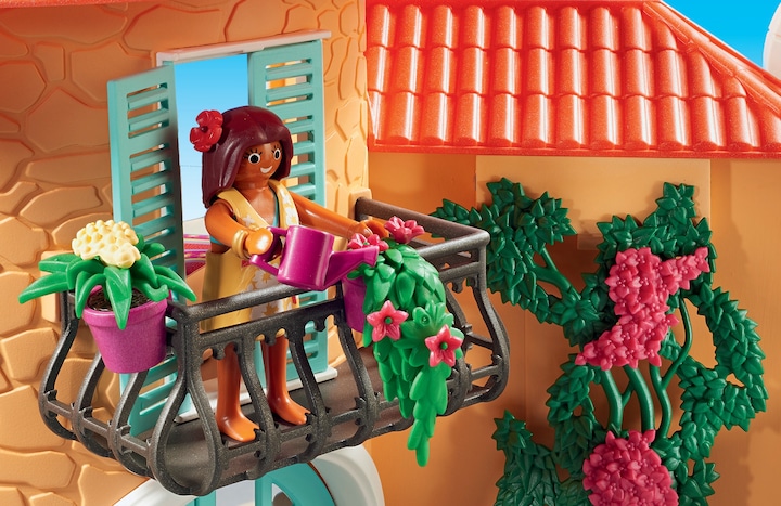 Actual product image Playmobil Sunny holiday villa (9420)