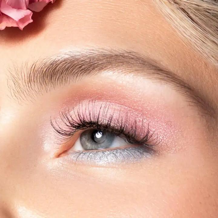 Actual product image Artdeco Eyeshadow (76 pearly forget-me-not)