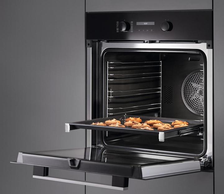 Actual product image Miele Built-in hob/oven 12429000 Obsidian black