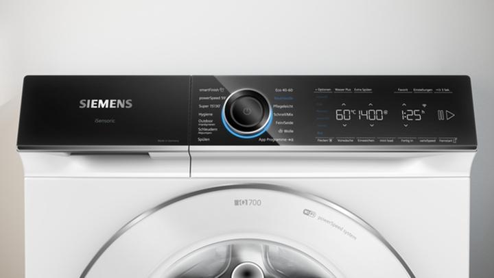 Actual product image Siemens iQ700 extraClass washing machine, front-loading, 9 kg, 1400 rpm. WG44B2090 (9 kg, Left)