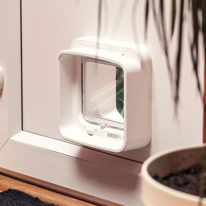 Produktbild SureFlap Dual Scan Katzentüre (Mikrochip Katzenklappe)