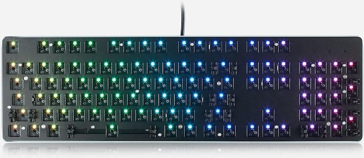 Actual product image Glorious PC Gaming Race GMMK-BRN-V2 full size, ANSI US standards, Gateron Brown Switch (US, Cable)