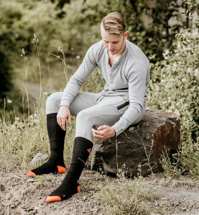 Actual product image Alpenheat FireSocks heated socks (S)