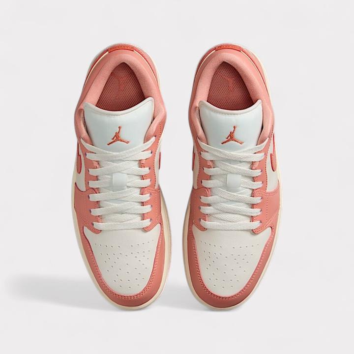 Produktbild Nike Air Jordan 1 Low (40)