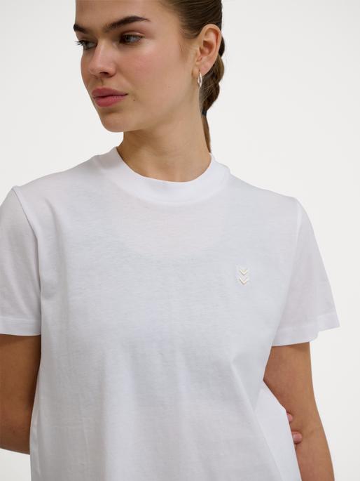 Actual product image hummel hmlPULSE W T-SHIRT (M)