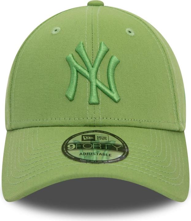 Actual product image New Era 9Forty Strapback Cap - New York Yankees Lime Green